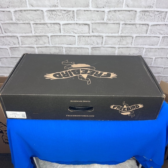 🎁🦅BNIB/NWT |•FREEBIRD BY STEVEN•| CLEO in Black Distressed Knee High Boots - Picture 12 of 16